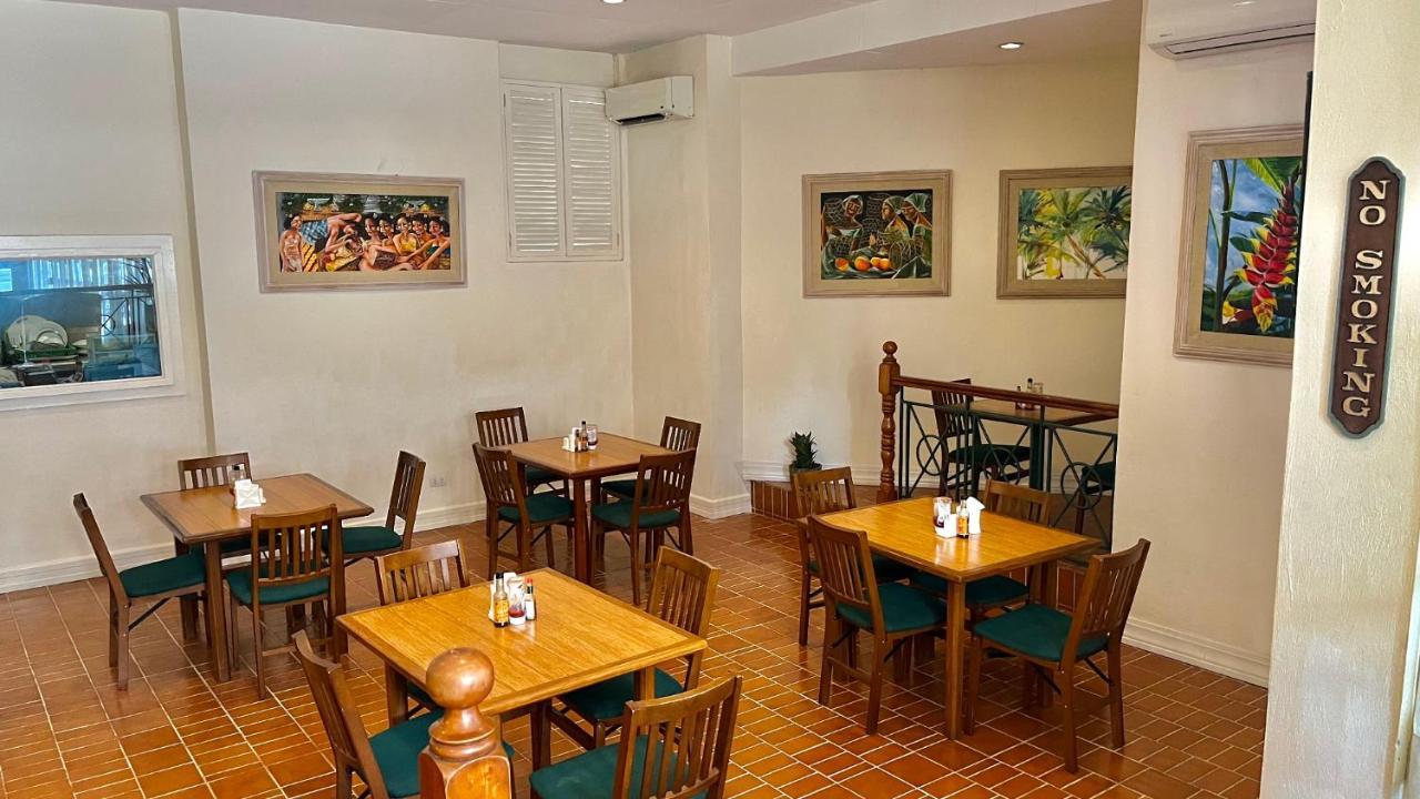 Coco Grande Hotel Dumaguete City Екстер'єр фото